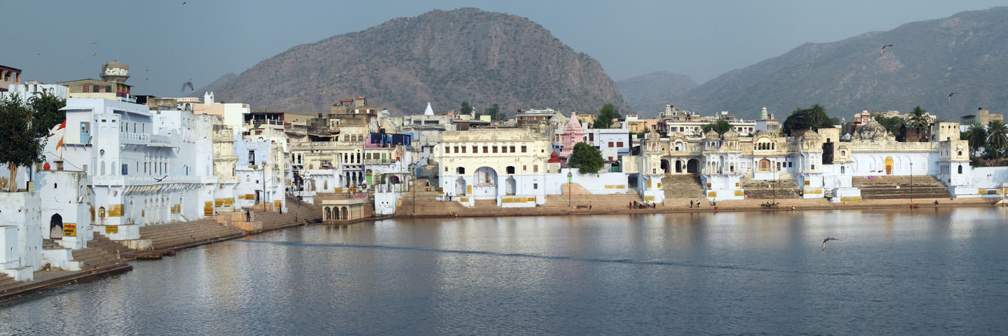 pushkar-ghats-rajasthan